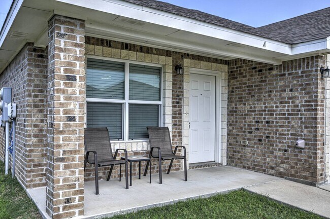1607 Powder River Dr APT A in Killeen, TX - Building Photo - Building Photo