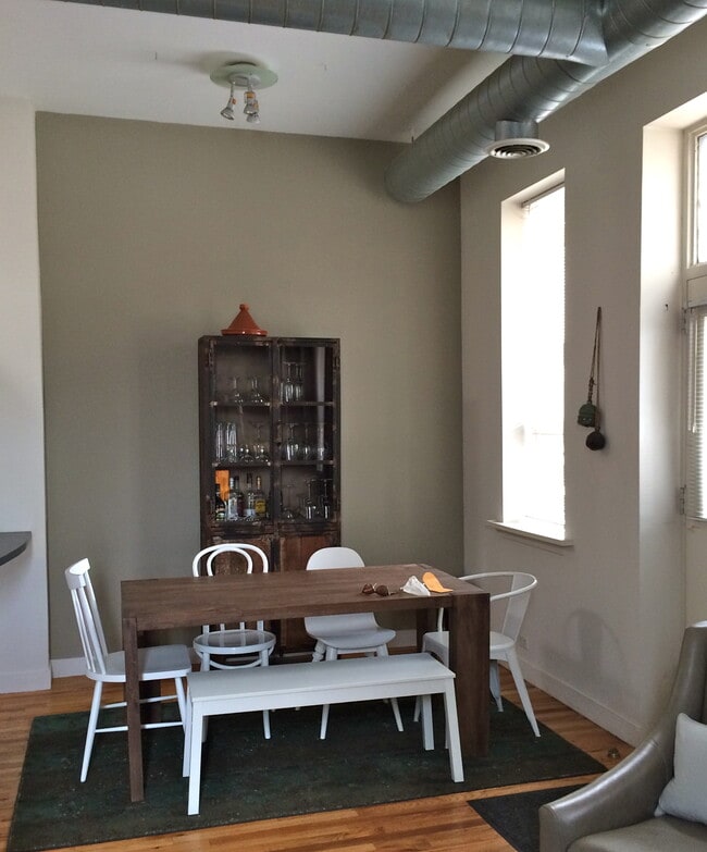 1906 N Hermitage Ave, Unit 1 R in Chicago, IL - Building Photo - Building Photo