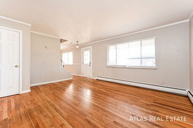 331 S Victor St in Aurora, CO - Building Photo - Building Photo