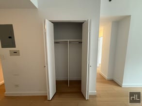 East 39th Street in New York, NY - Building Photo - Building Photo