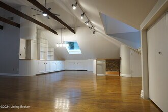 2541 Cherokee Pkwy in Louisville, KY - Building Photo - Building Photo