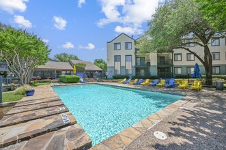 Rock Creek in Dallas, TX - Foto de edificio - Building Photo