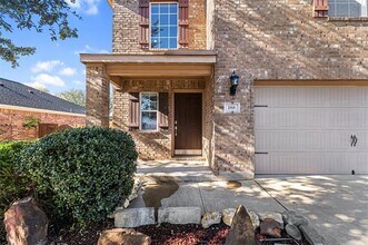 188 Dodge City Trail in Newark, TX - Building Photo - Building Photo