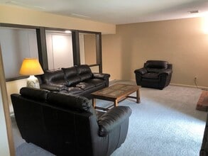 7271 S Xenia Cir, Unit B - #3 in Centennial, CO - Building Photo - Building Photo