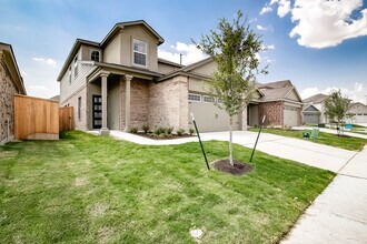 232 Canley Lp in Hutto, TX - Building Photo - Building Photo