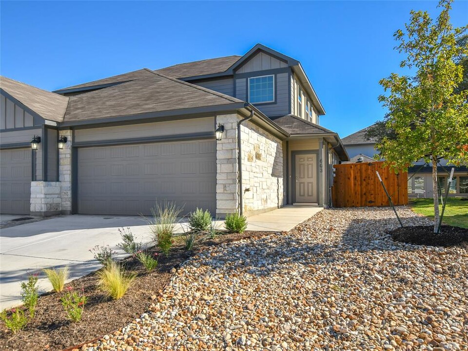 603 Parkline Dr in Georgetown, TX - Building Photo