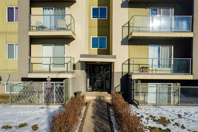 The Roseberry in Calgary, AB - Building Photo - Building Photo