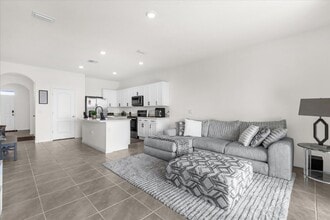 2224 Tay Wes Dr in St. Cloud, FL - Building Photo - Building Photo