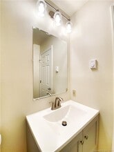 37 Ferris Ave in Norwalk, CT - Building Photo - Building Photo