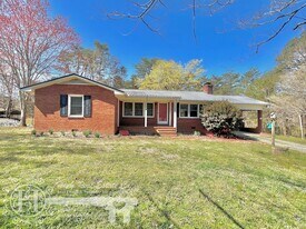 3643 Bellemont Mount Hermon Rd in Burlington, NC - Building Photo