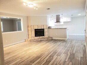 2330 Joel Wheaton Rd in Houston, TX - Building Photo - Building Photo
