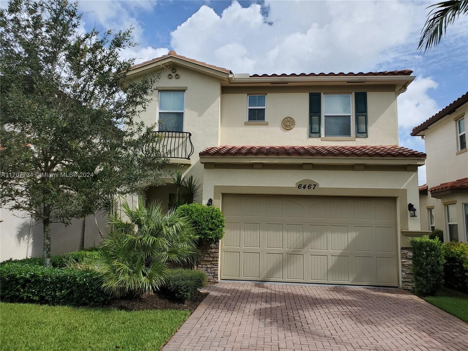 6467 Osprey Landing St in Davie, FL - Building Photo