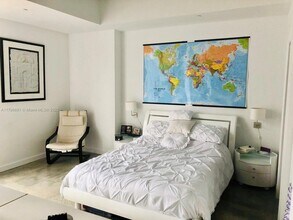 151 SE 1st St, Unit 1903 in Miami, FL - Building Photo - Building Photo