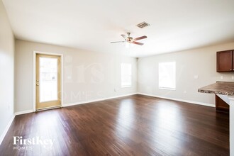 622 SW 4th St in Cape Coral, FL - Building Photo - Building Photo