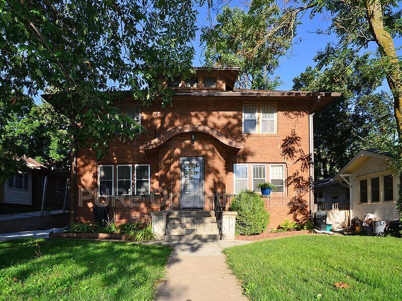342 N 36th Ave in Omaha, NE - Building Photo