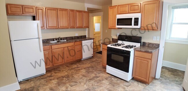 6716 23rd Ave in Kenosha, WI - Building Photo - Building Photo
