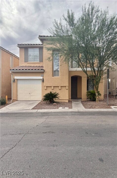 2523 N Madre Grande St in Las Vegas, NV - Building Photo
