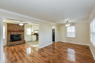 112 Becky Ln in Meridianville, AL - Building Photo - Building Photo