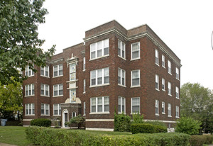 6805 Washington Ave Apartments