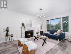 20 Newhaven St in Ottawa, ON - Building Photo - Building Photo