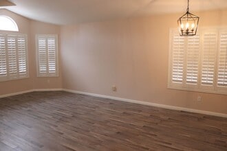 1609 Ghost Flower Ct in Las Vegas, NV - Building Photo - Building Photo