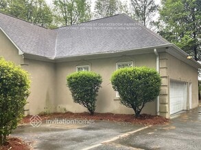 4148 Old Course Dr in Charlotte, NC - Building Photo - Building Photo