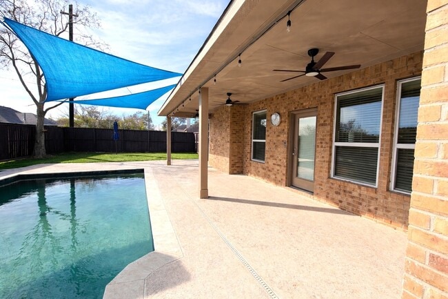 property at 111 Mdw Rdg Wy