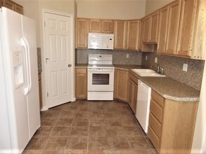 2053 W 750 N in Clinton, UT - Building Photo - Building Photo