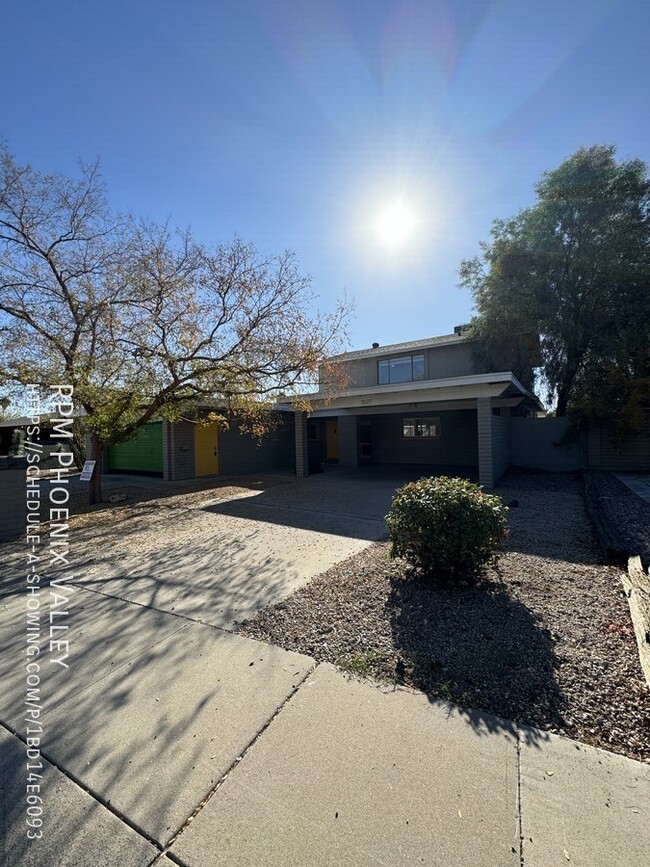 3027 E Dahlia Dr in Phoenix, AZ - Building Photo - Building Photo