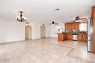 7541 N 35th Dr in Phoenix, AZ - Building Photo - Building Photo