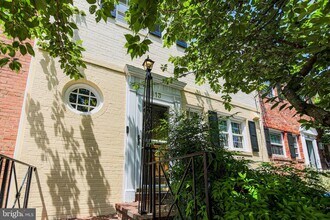 813 S Fairfax St in Alexandria, VA - Building Photo - Building Photo