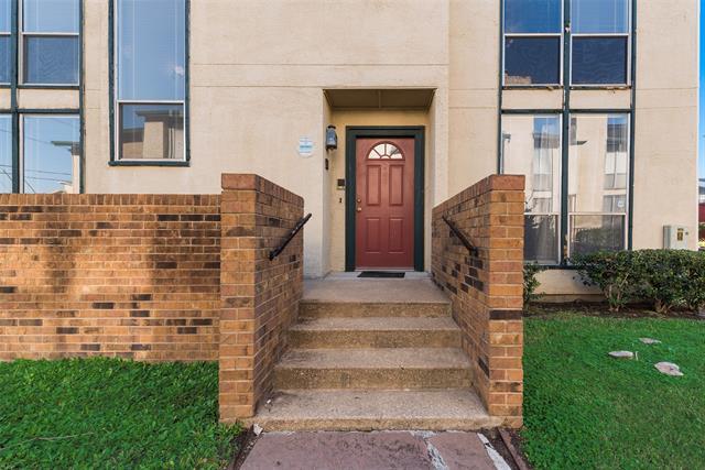 7135 Fair Oaks Ave in Dallas, TX - Building Photo - Building Photo
