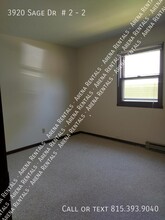 3920 Sage Dr in Rockford, IL - Building Photo - Building Photo