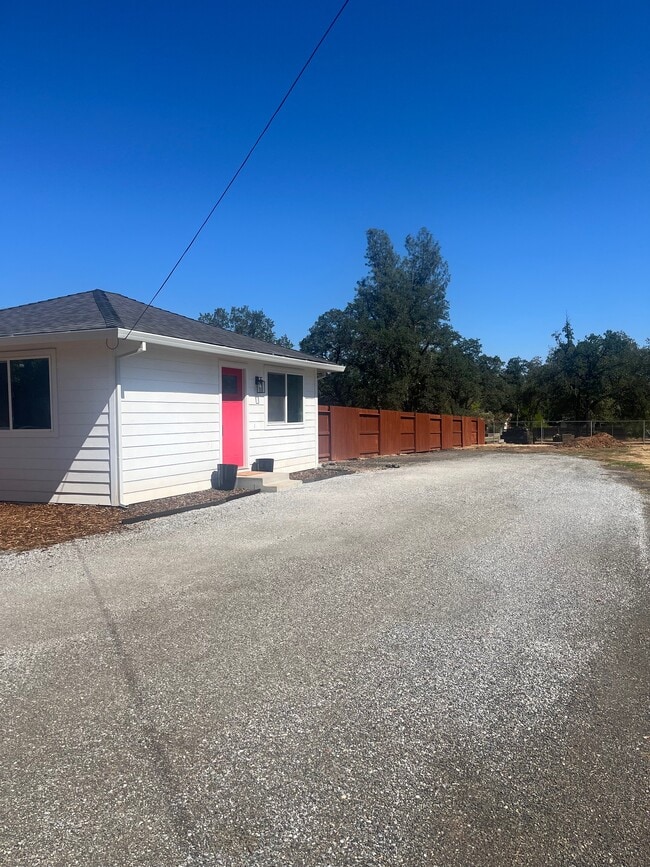 property at 2177 Oxford Rd