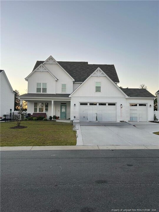 487 Union St in Raeford, NC - Building Photo