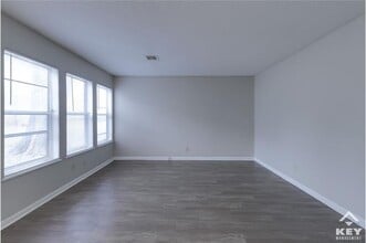 1322 N Minneapolis St in Wichita, KS - Building Photo - Building Photo