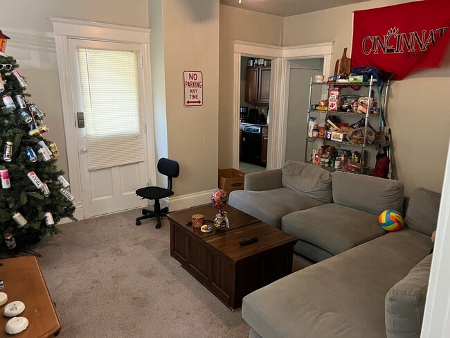 property at 2533 Vestry Ave