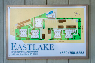 Eastlake Apartments in Davis, CA - Foto de edificio - Other