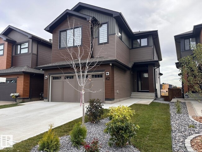 property at 42 Tilia Pl