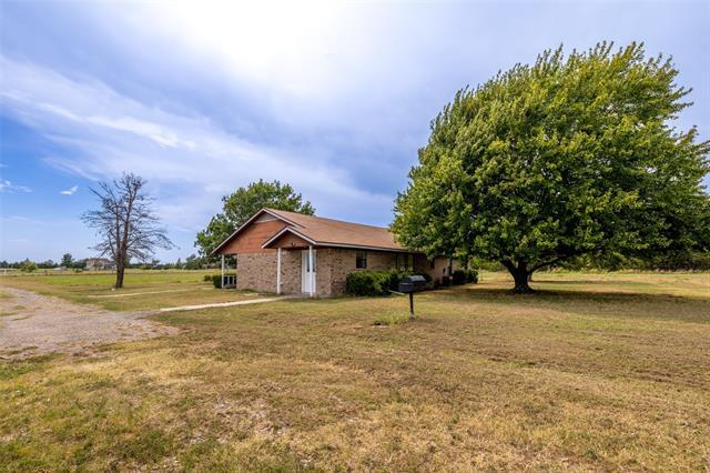 2965 Co Rd 700 in Farmersville, TX - Foto de edificio - Building Photo