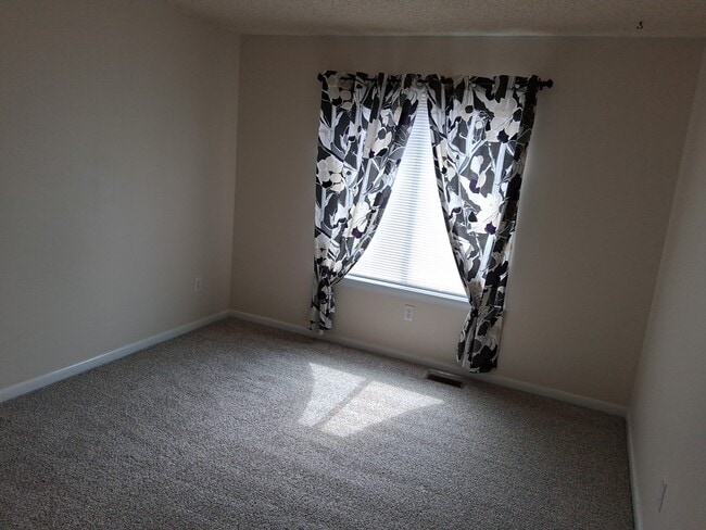 property at 875 Carew Rd
