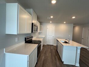 153 Mackenzie Wy in Lewisburg, TN - Building Photo - Building Photo