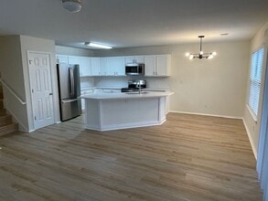 300 Campus Ln in Bluffton, SC - Building Photo - Building Photo