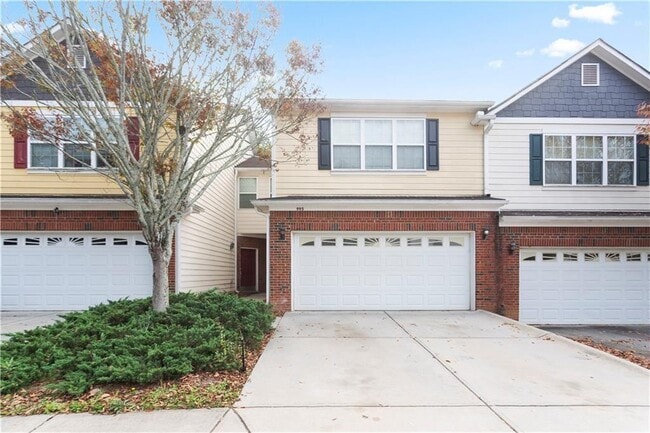 property at 995 Treymont Way SW