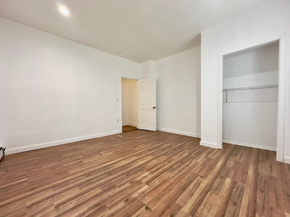 26 Armington St, Unit 2 in Boston, MA - Foto de edificio