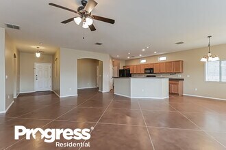 7450 W Balcony Bay Dr in Tucson, AZ - Building Photo - Building Photo