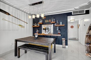 1893 S Ocean Dr in Hallandale Beach, FL - Building Photo