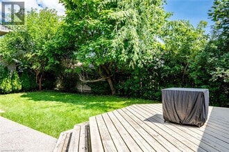 2251 Joyce St in Burlington, ON - Building Photo - Building Photo