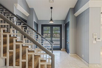 41 Cascade Creek Ln in Las Vegas, NV - Building Photo - Building Photo