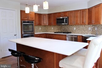153 Impatiens Ct in Toms River, NJ - Building Photo - Building Photo